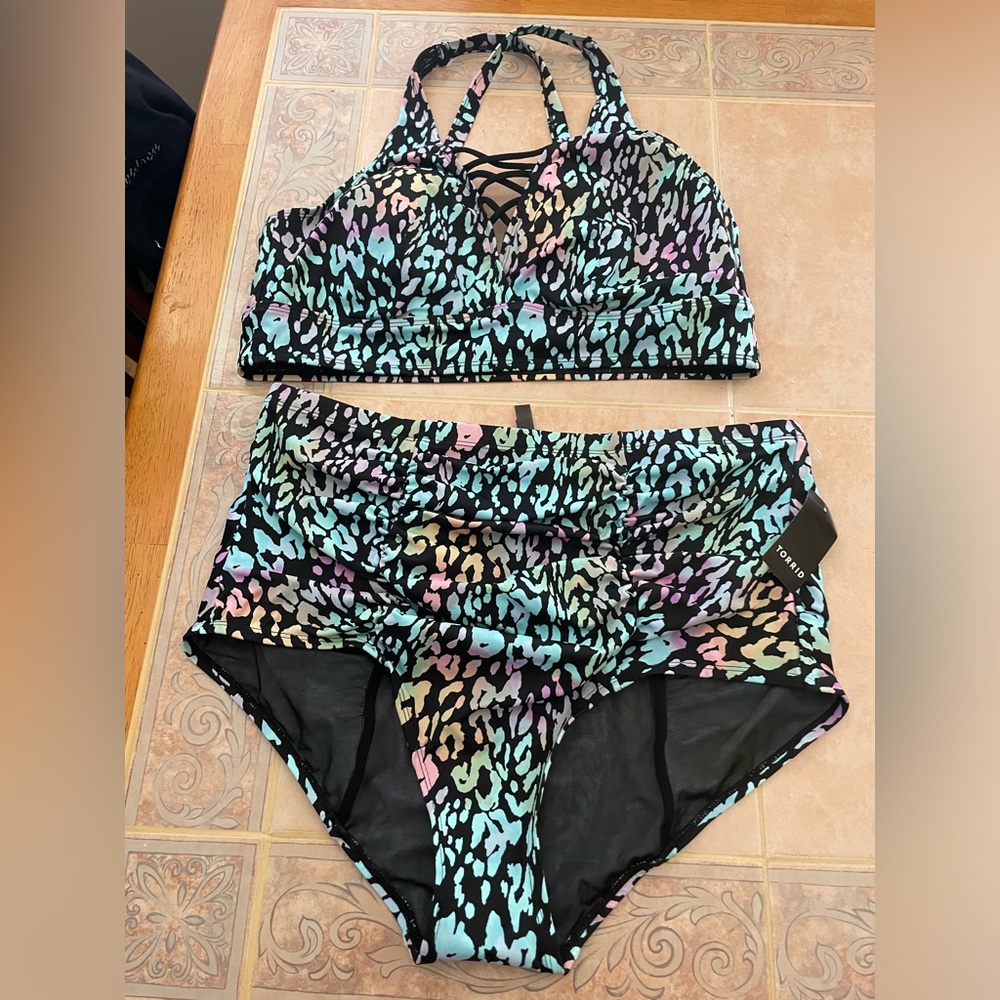 2 piece Torrid swim suit